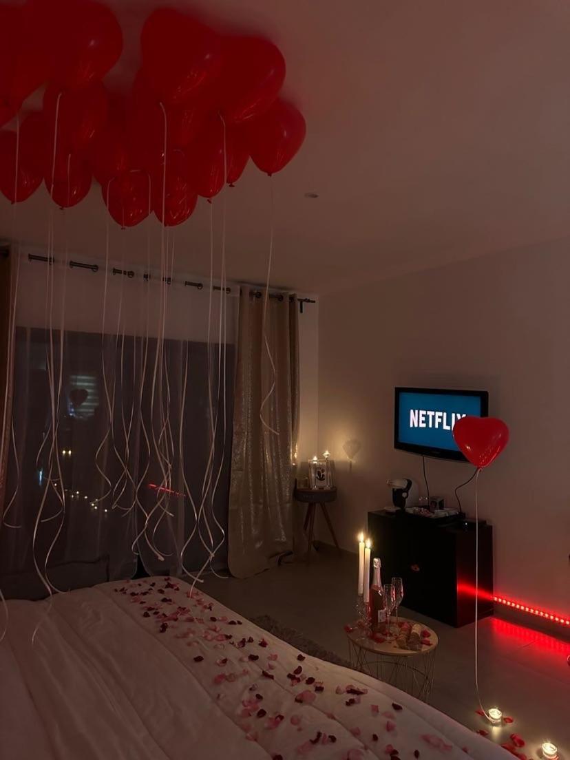 Quarto em Acomodações Particulares Independant Proche Cannes Et Sophia Antipolis *